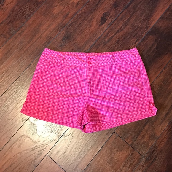 Xhilaration Shorts - Picture 1 of 3